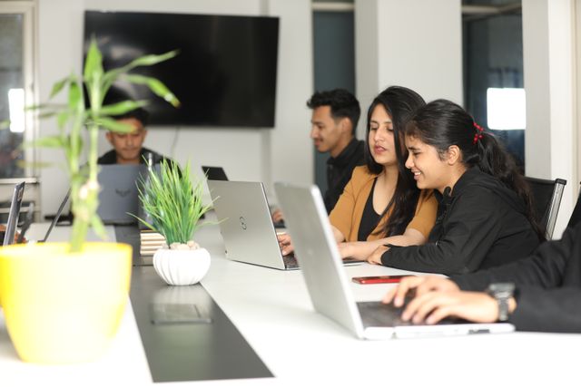 HR professional using LinkedIn to evaluate a candidate during the recruitment process.